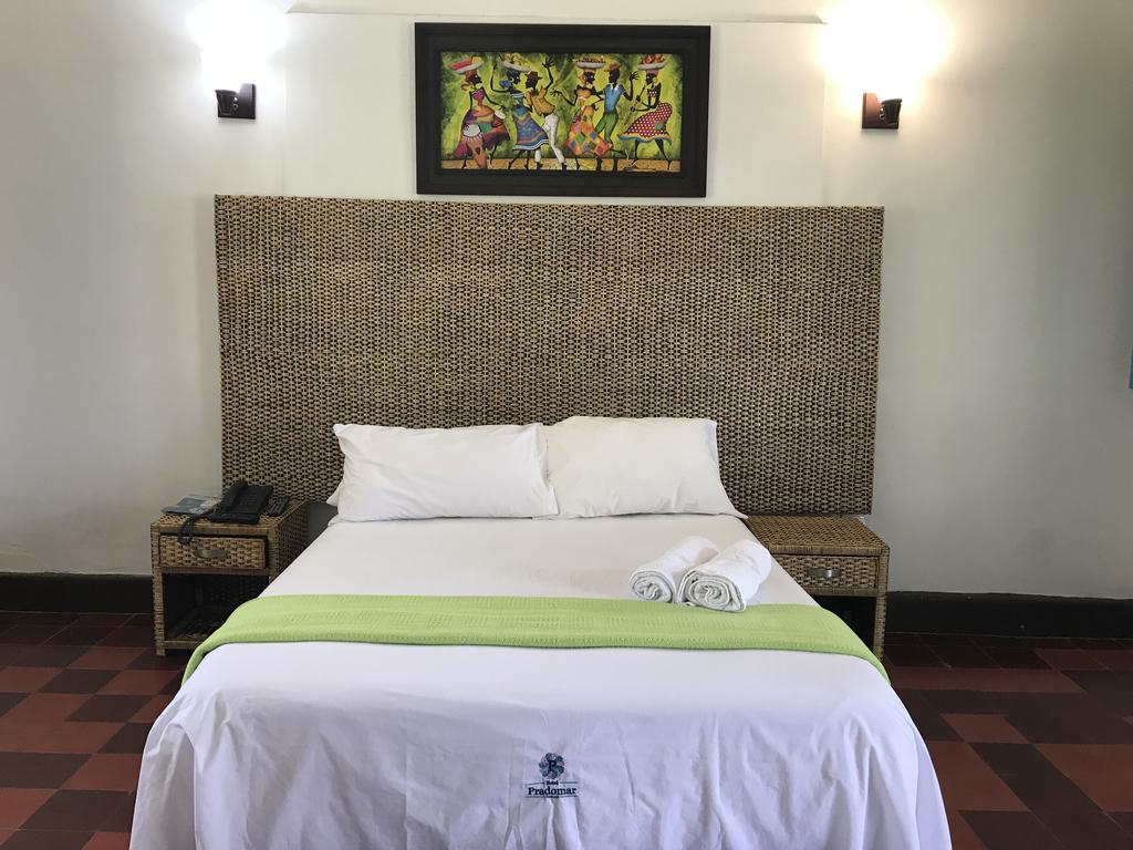 Hotel Pradomar Barranquilla  Exterior photo